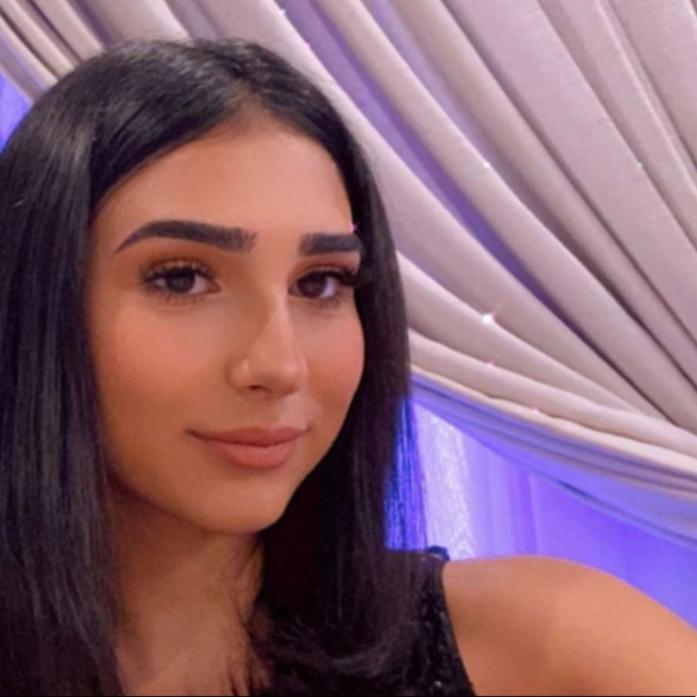 Meet your Posher, Inessa